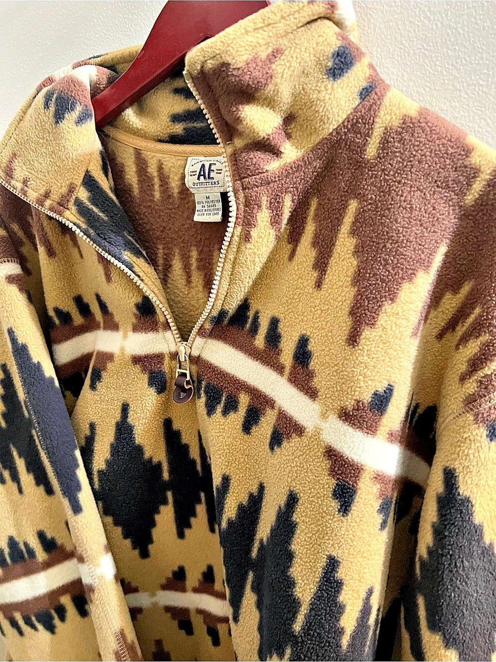 American Eagle Geometric Fleece Jacket in Brown & Tan Size Medium - Picture 3 of 5